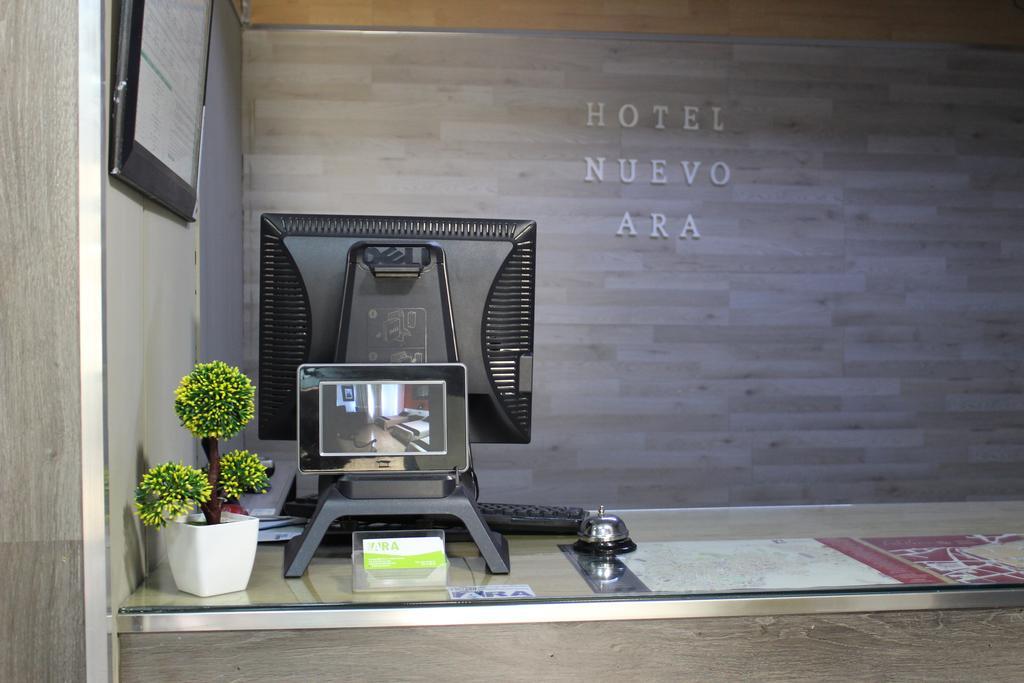 Hotel Nuevo Ara Caces エクステリア 写真